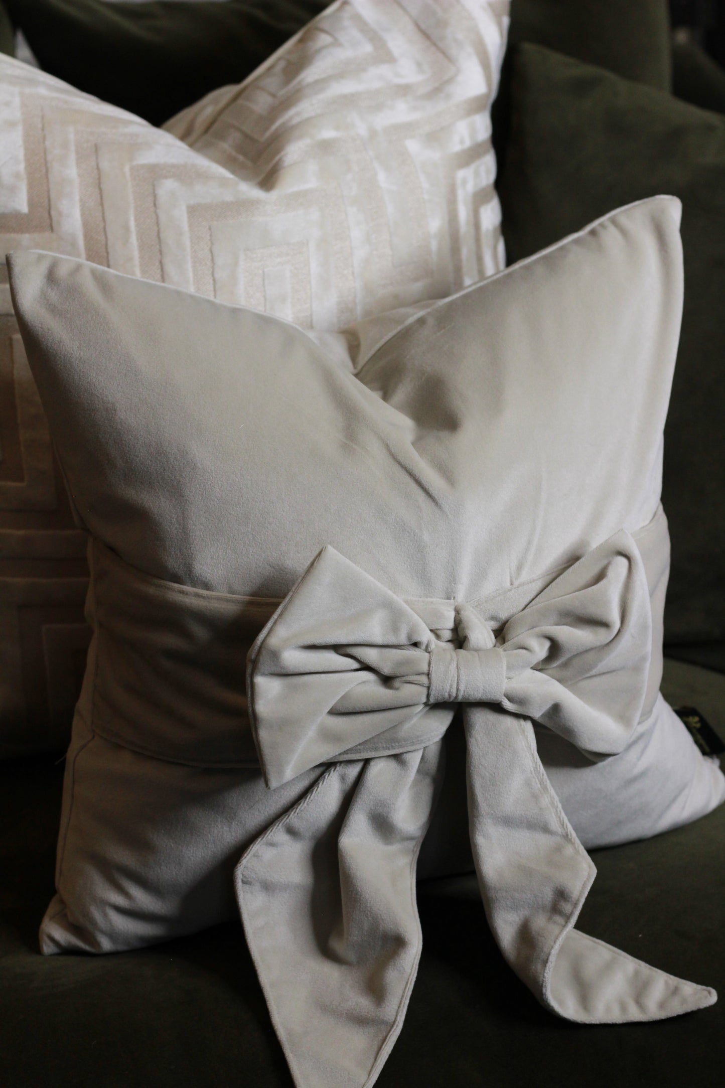 Ivory Amaze Velvet Cut Cushion - Large