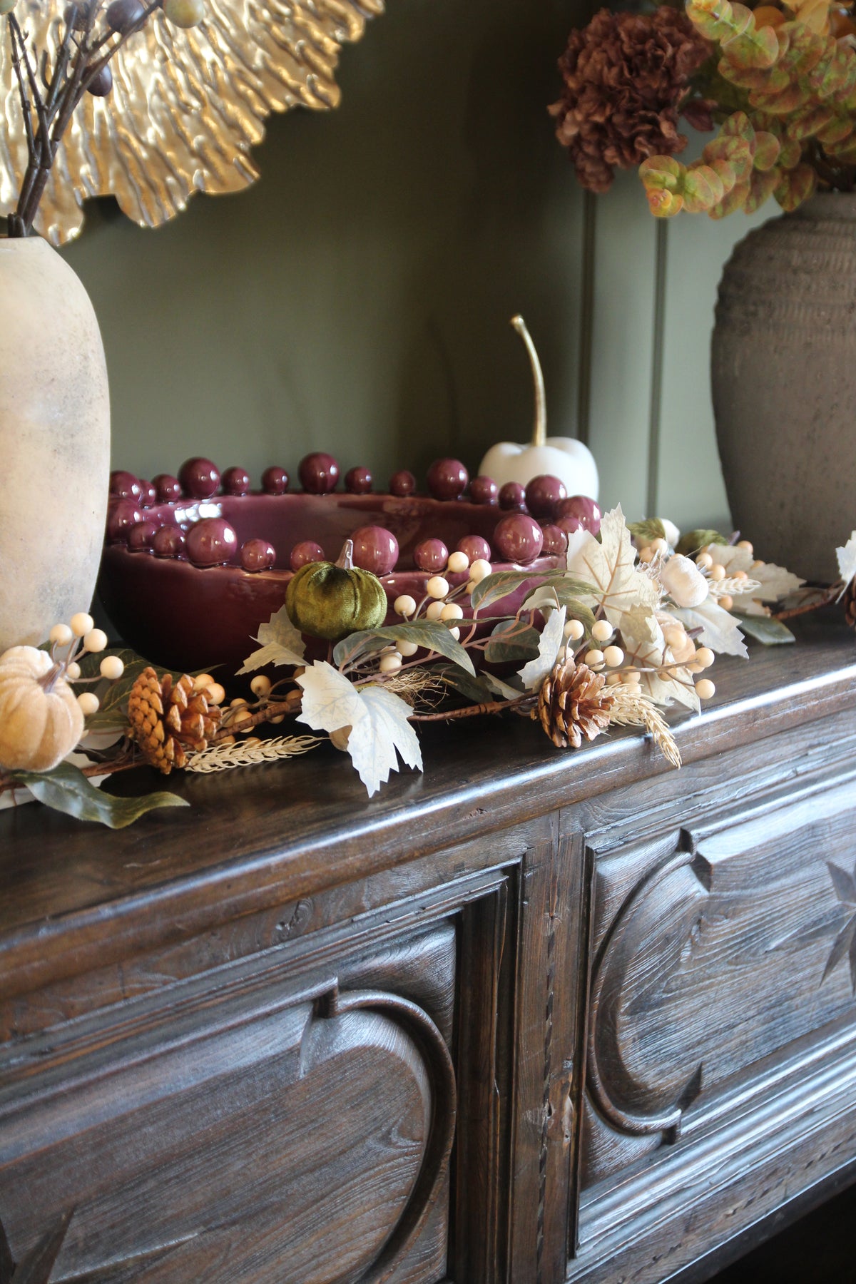Harvest Woodland Pumpkin Garland full-length seasonal styling view
