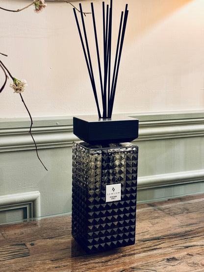 Persian Spice Diffuser – 500ml styled view – Leya Buster Interiors
