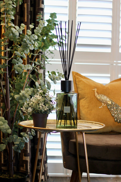 Sences Extra Large Diffuser – Florist styled view – Leya Buster Interiors