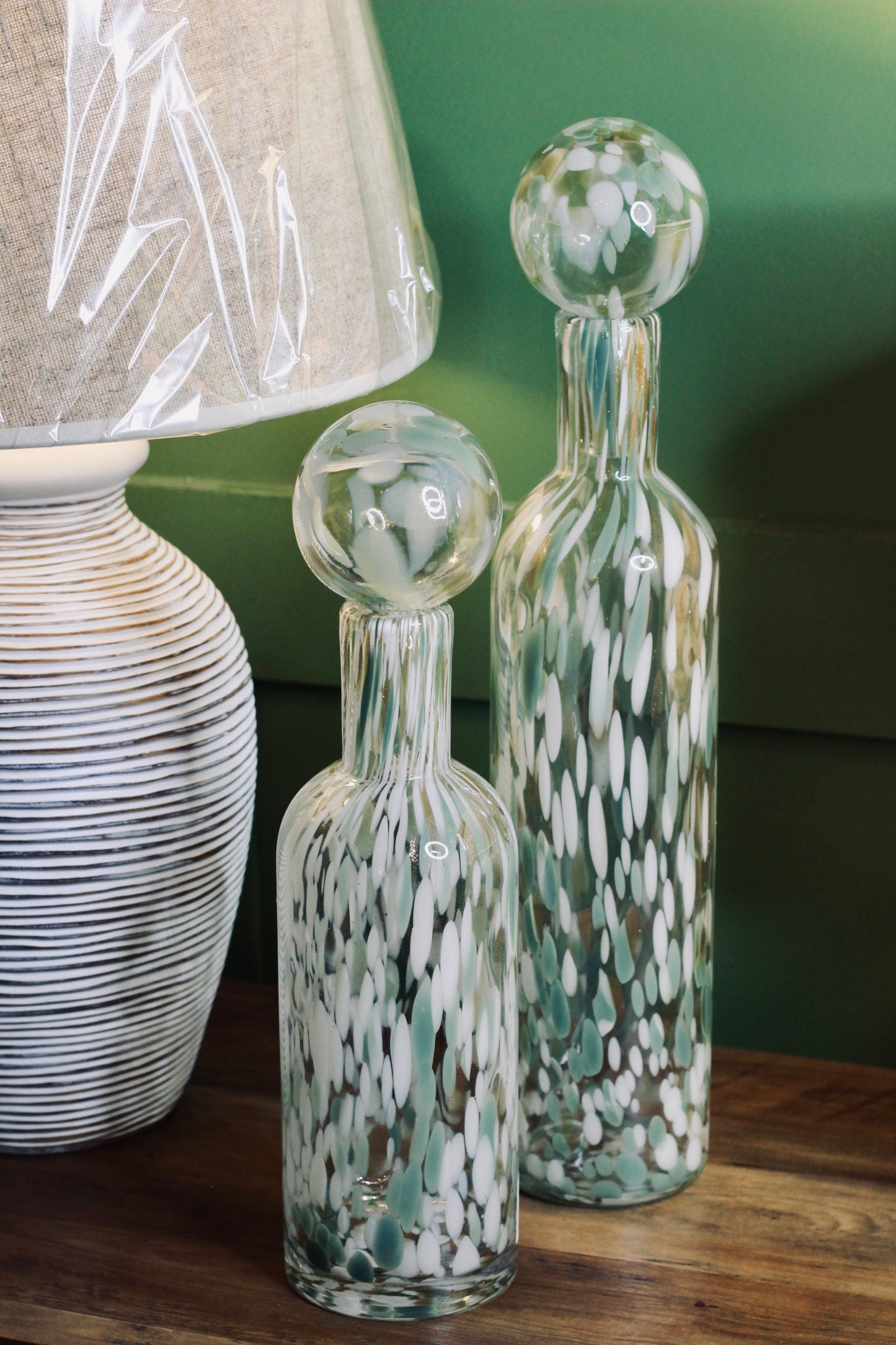 Small Pistachio Fleck Bottle