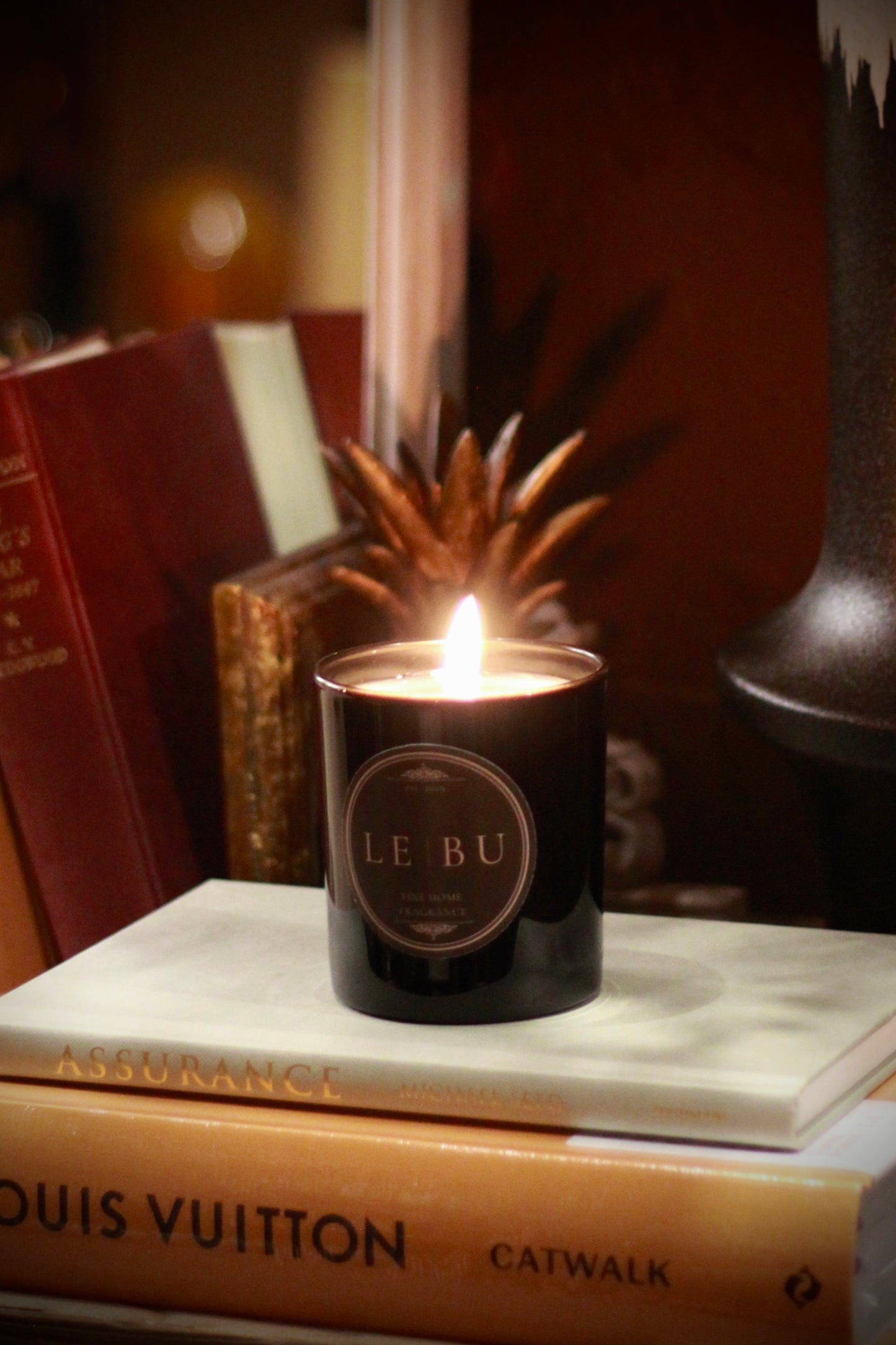 SANTAL 28 – Candle – scented candle at Leya Buster Interiors
