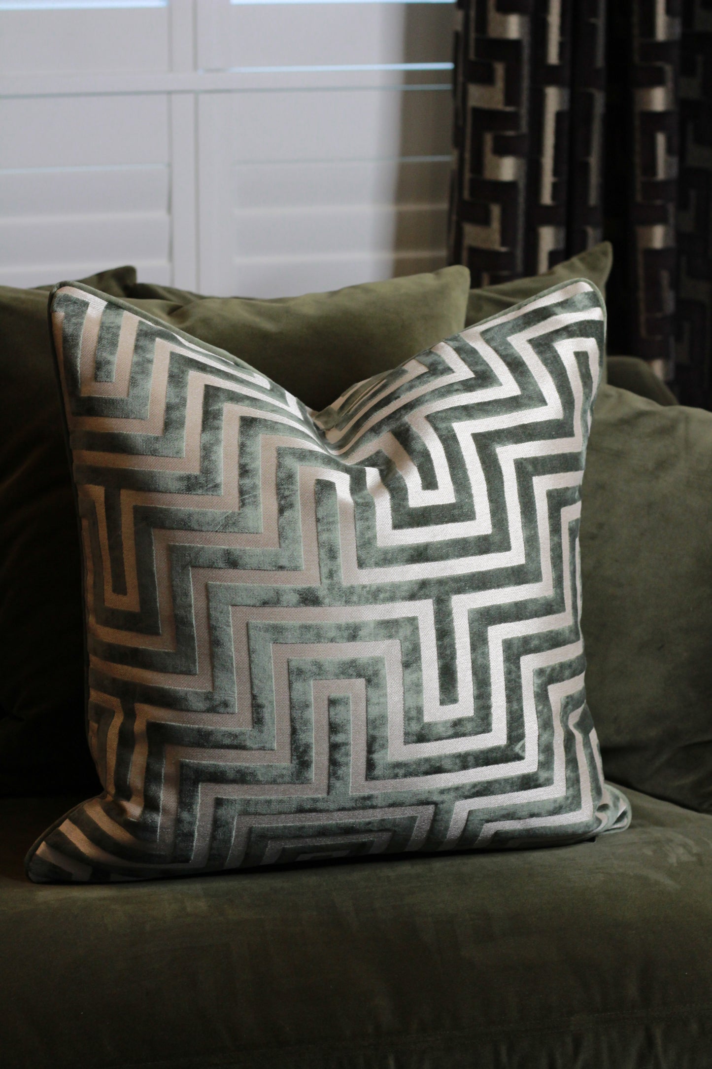 Sage Amaze Velvet Cut Cushion - Large
