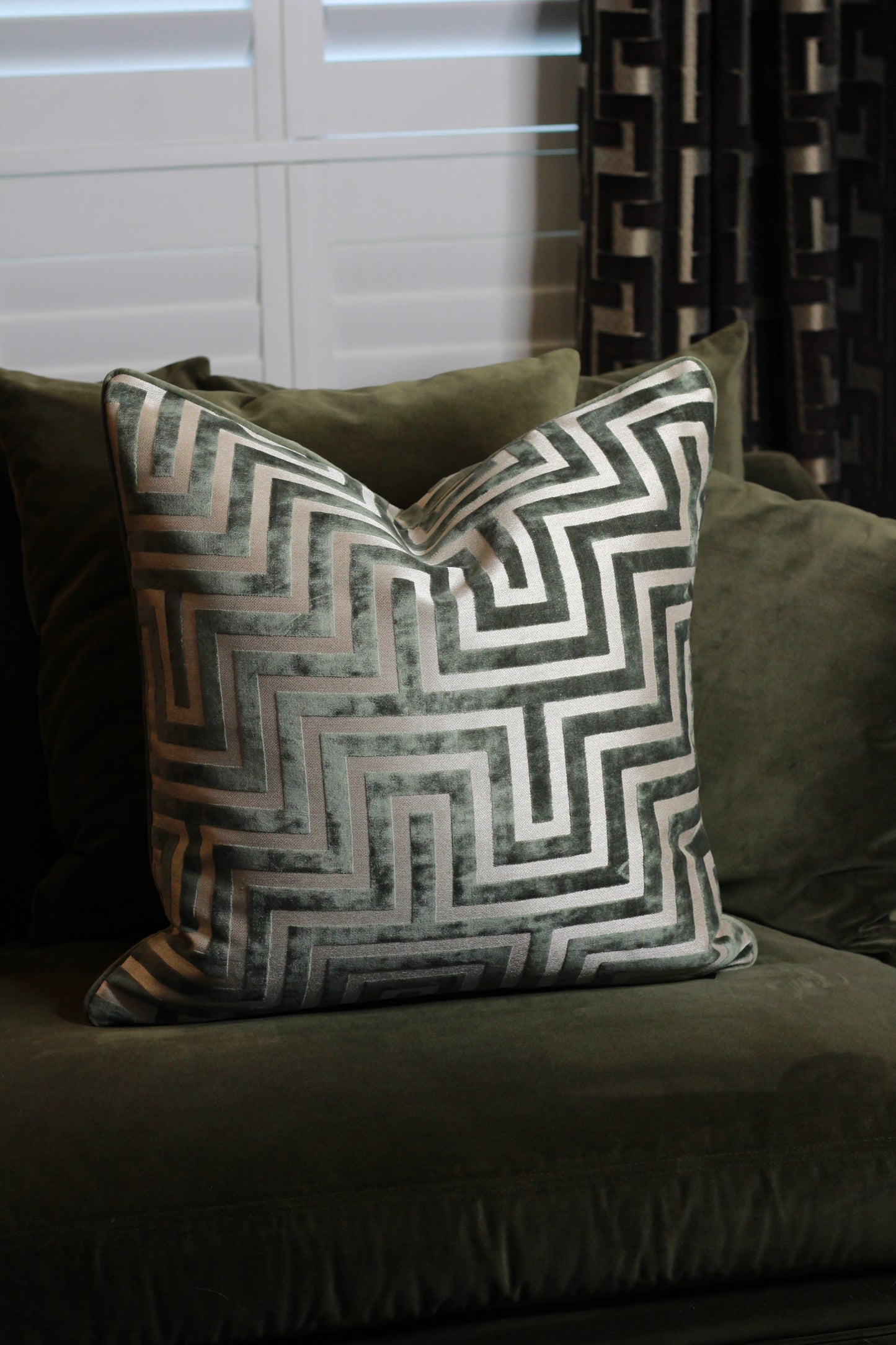 Sage Amaze Velvet Cut Cushion - Large