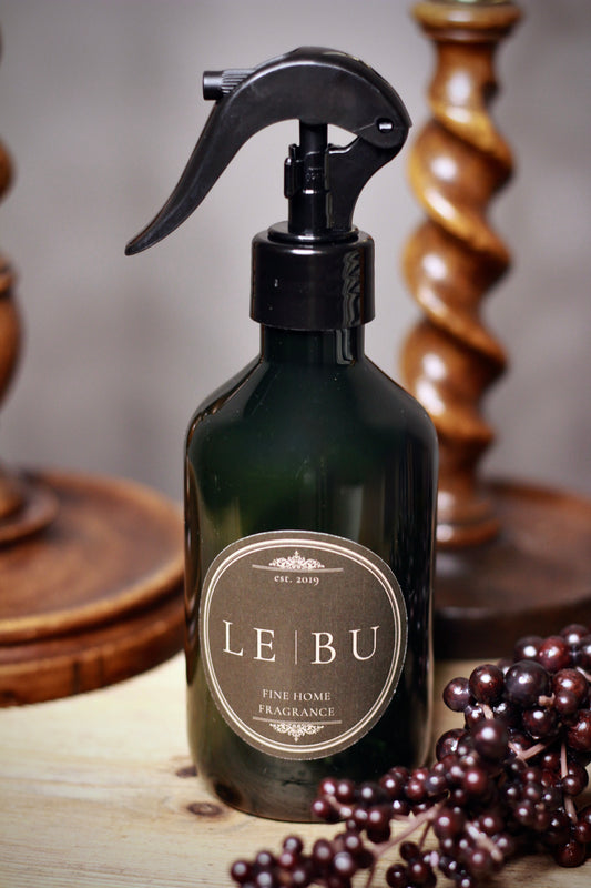 Gentleman’s Lounge – Room Perfume detail – Leya Buster Interiors