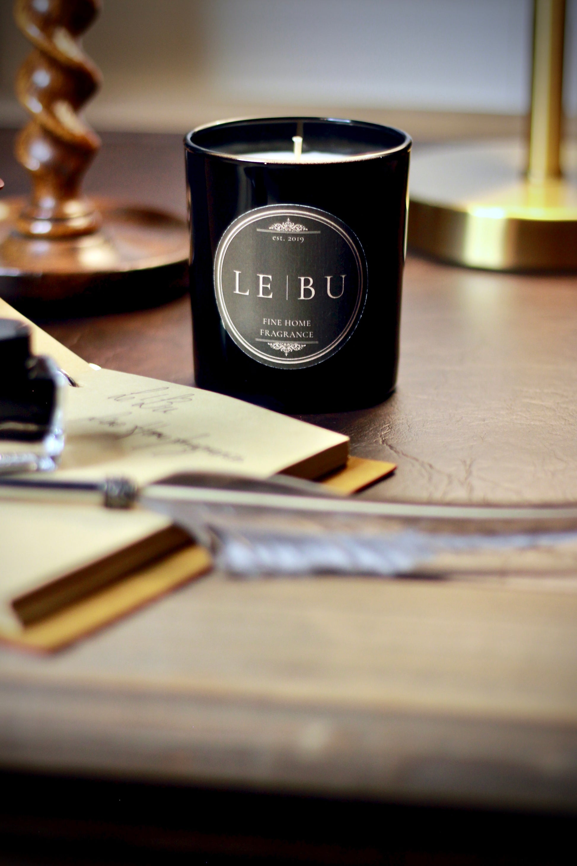 Gentlemans Lounge – Cotton Wick Candle styled view – Leya Buster Interiors