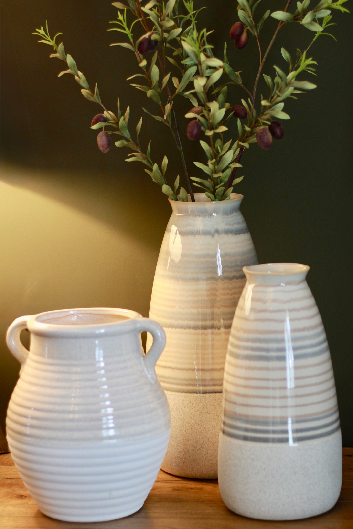 Neutral Ribbed Pot Vase styled view – Leya Buster Interiors