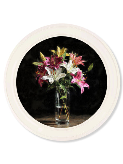 Lilies After Dark – Oxford Strong White Round Frame detail – Leya Buster Interiors