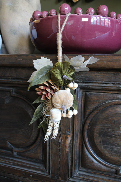Harvest Woodland Pumpkin Swag close view of autumn woodland detail